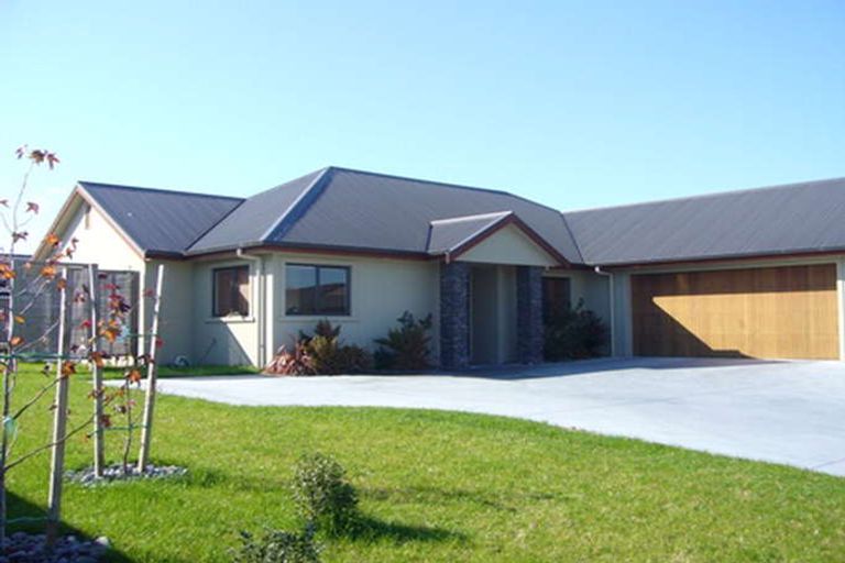 Photo of property in 15 Saffron Street, Cambridge, 3434