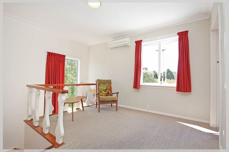 Photo of property in 69b Mako Mako Road, Levin, 5510