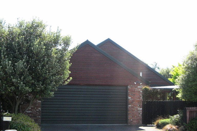 Photo of property in 16 Van Dieman Close, Templeton, Christchurch, 8042