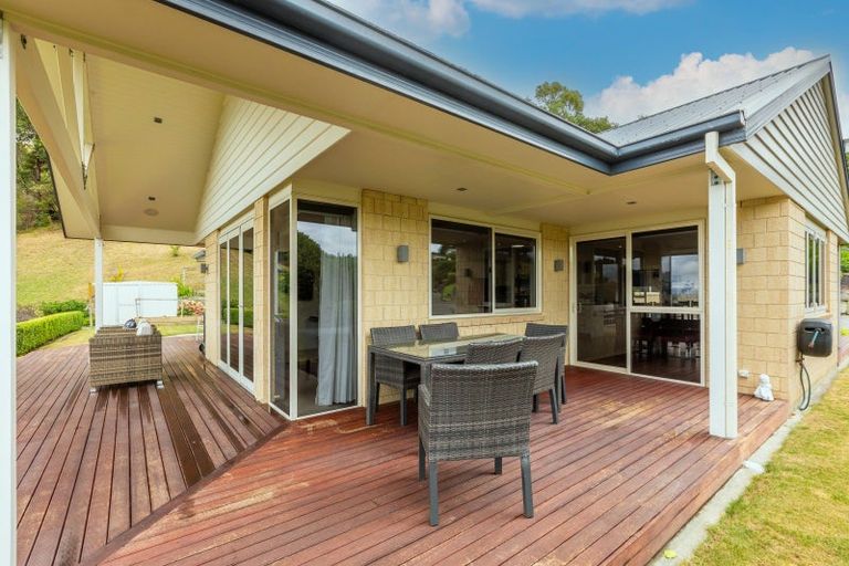 Photo of property in 118 Kent Terrace, Taradale, Napier, 4112