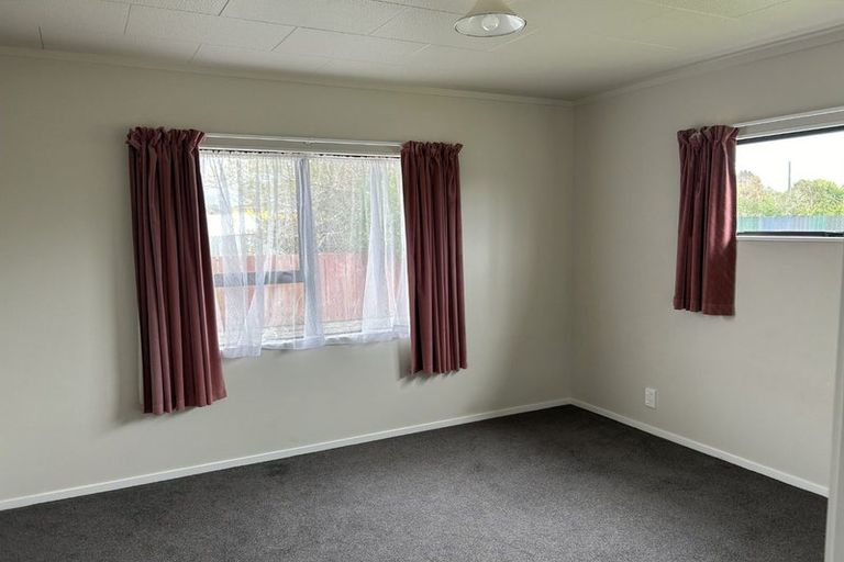 Photo of property in 75b Romilly Street, Westport, 7825