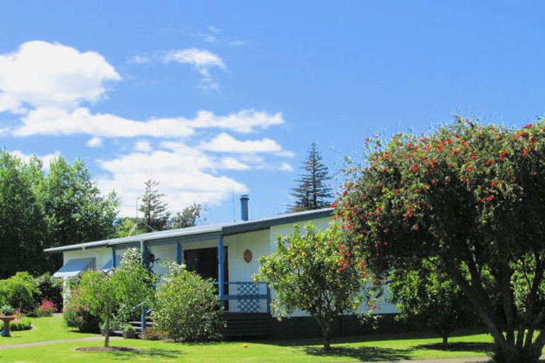 Photo of property in 14 Loisel Street, Riverdale, Gisborne, 4010