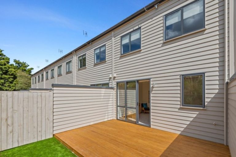 Photo of property in 26 Matairangi Avenue, Totara Heights, Auckland, 2105