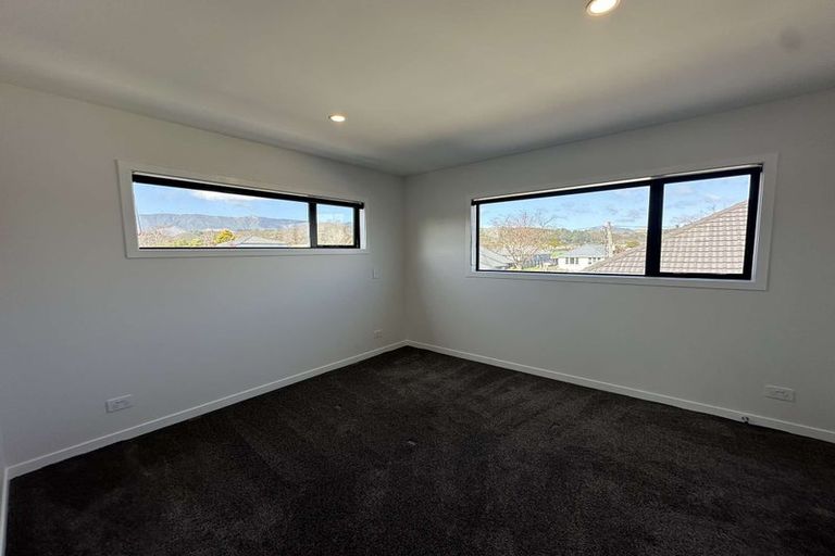 Photo of property in 36b Oxford Crescent, Ebdentown, Upper Hutt, 5018