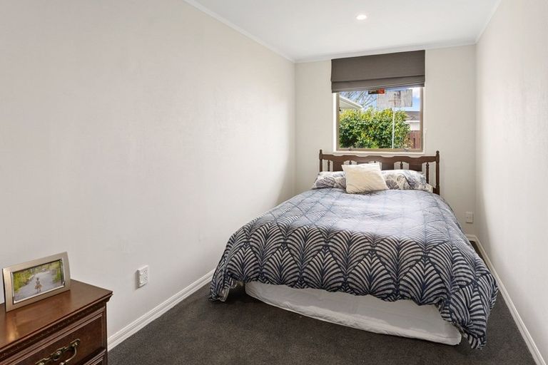 Photo of property in 39 Oriwa Crescent, Otaki, 5512