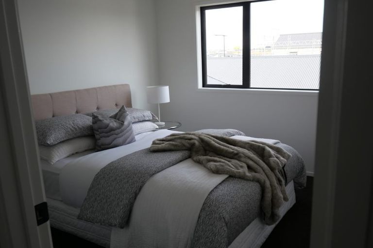 Photo of property in 4 Hoiho Road, Pukekohe, 2120