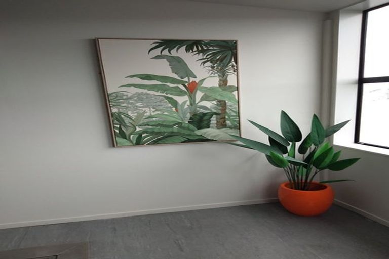 Photo of property in Urbane Apartments, 25/29 Webb Street, Mount Cook, Wellington, 6011