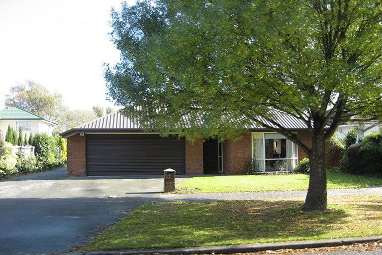 Photo of property in 27 Brodie Street, Ilam, Christchurch, 8041