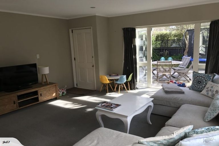 Photo of property in 1/44 Nile Road, Milford, Auckland, 0620