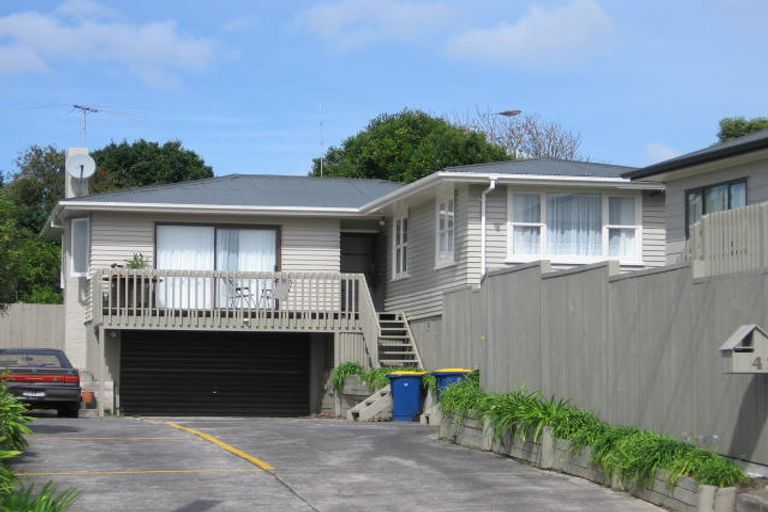 Photo of property in 41 Vera Road, Te Atatu South, Auckland, 0610