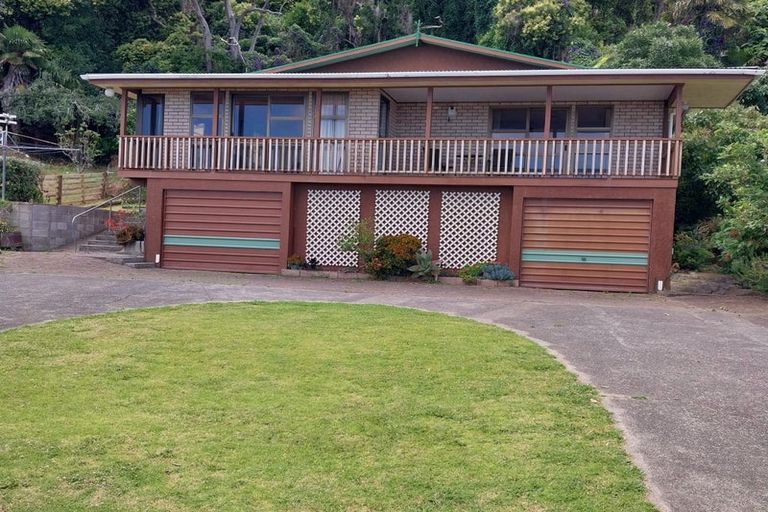 Photo of property in 310 Thames Coast Sh25 Road, Thornton Bay, Thames, 3575