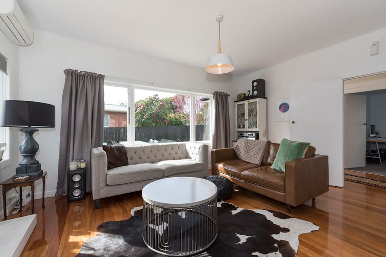 Photo of property in 42d Hillside Road, Papatoetoe, Auckland, 2025