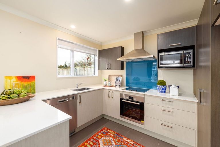 Photo of property in 44 Staveley Street, Avonhead, Christchurch, 8042