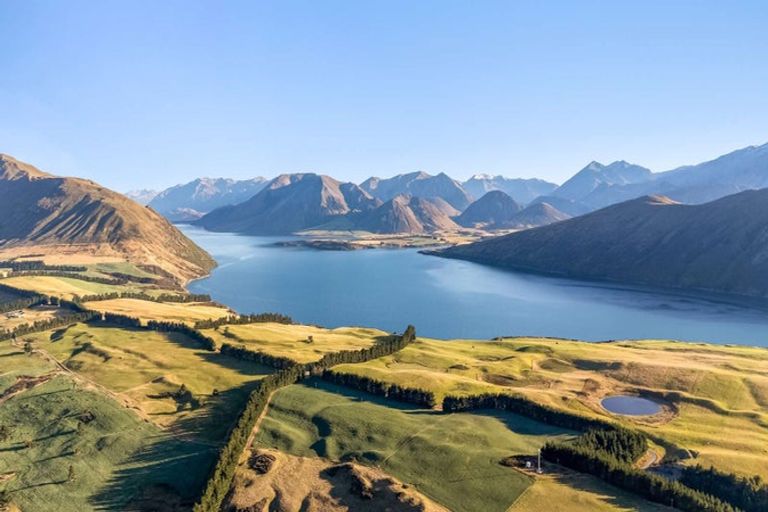 Photo of property in 5 Ryton Place, Lake Coleridge, 7572