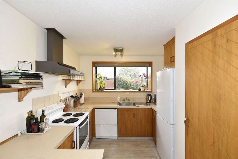 Photo of property in 21 Ben Nevis Drive, Broomfield, Christchurch, 8042