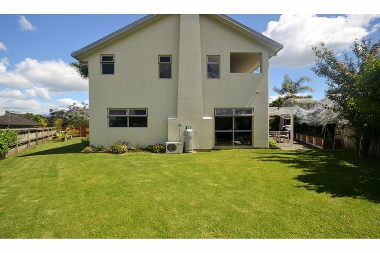 Photo of property in 9 Ranui Avenue, Kerikeri, 0230