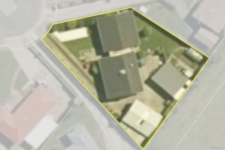 Photo of property in 5 Howitt Place, Hokitika, 7810