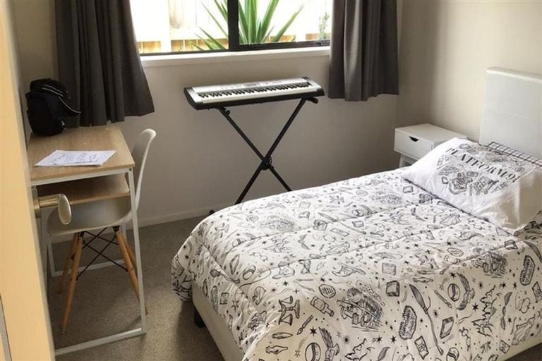 Photo of property in 355 One Tree Point Road, One Tree Point, 0118