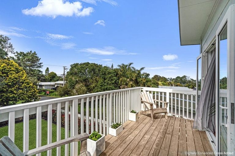 Photo of property in 8 James Mcleod Road, Shelly Beach, Helensville, 0874