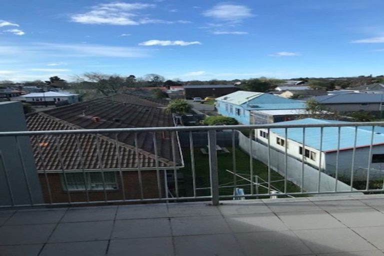 Photo of property in 11/57 Charles Street, Waltham, Christchurch, 8011