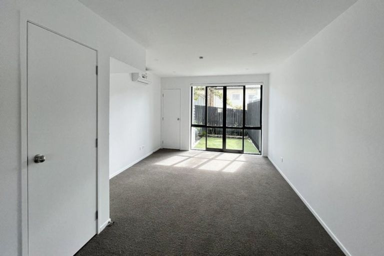 Photo of property in 3/3 Fairdale Place, Birkdale, Auckland, 0626