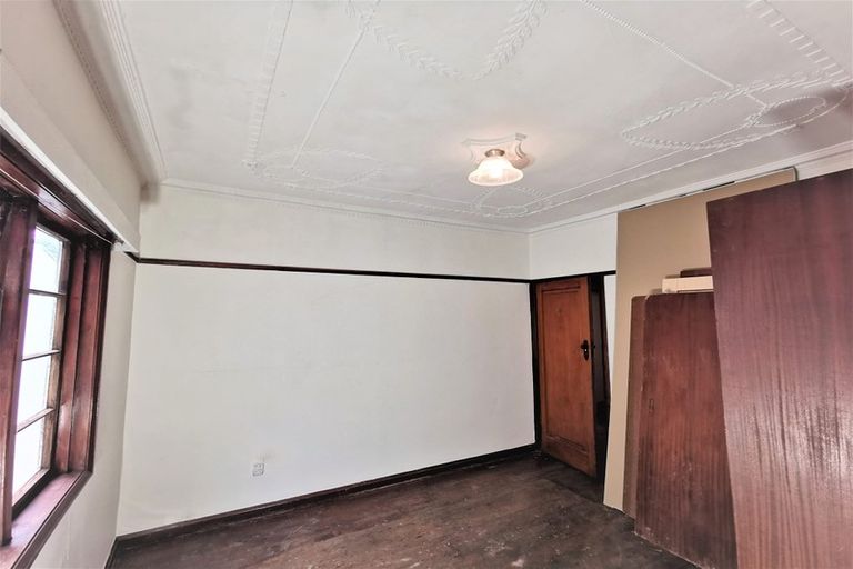 Photo of property in 62 Rolleston Street, Mount Cook, Wellington, 6021