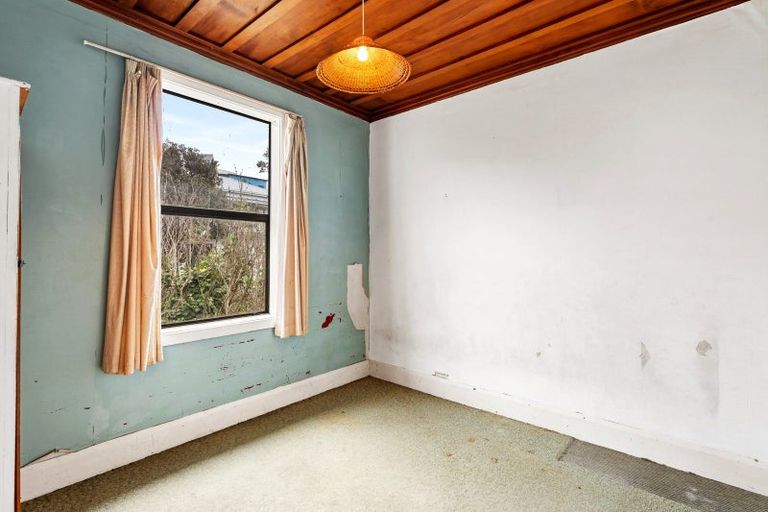 Photo of property in 65 Shakespeare Road, Bluff Hill, Napier, 4110