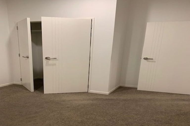 Photo of property in 16 Carrygawley Road, Flat Bush, Auckland, 2019