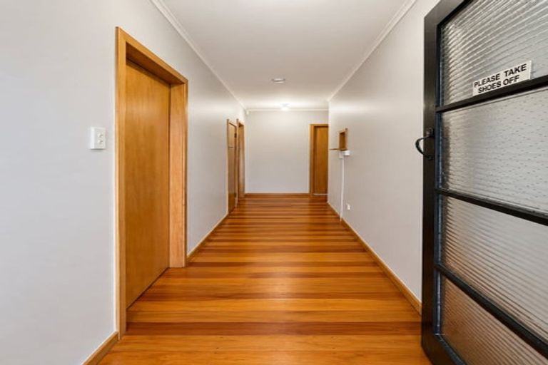 Photo of property in 17 Elizabeth Place, Ferndale, New Plymouth, 4310