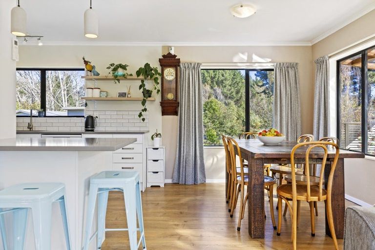 Photo of property in 2/504 Mapara Road, Acacia Bay, Taupo, 3385