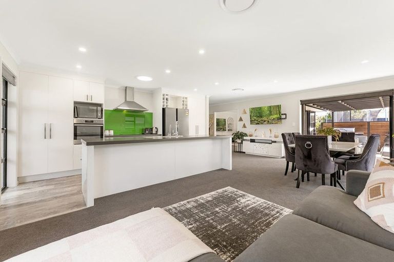 Photo of property in 29 Leet Crescent, Papamoa Beach, Papamoa, 3118