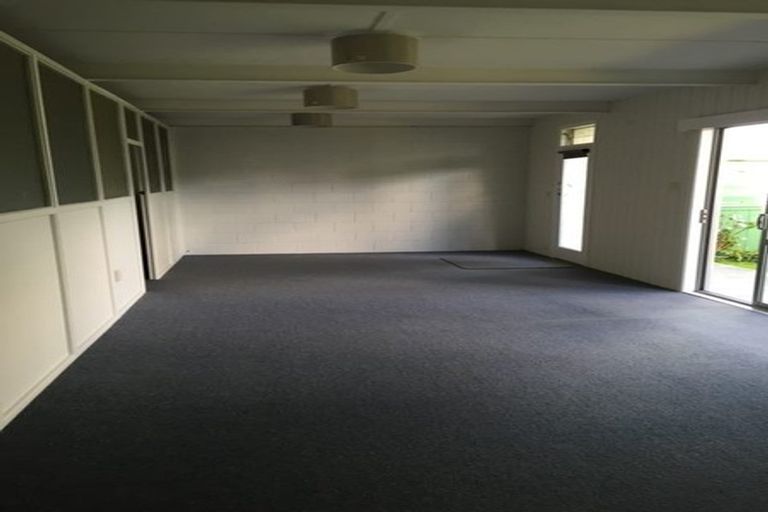 Photo of property in 28 Para Street, Miramar, Wellington, 6022