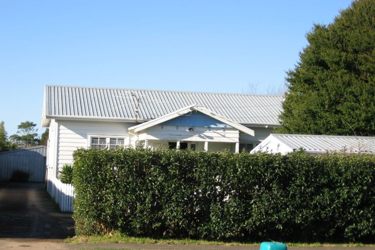 Photo of property in 1/25 Grove Road, Papakura, 2110