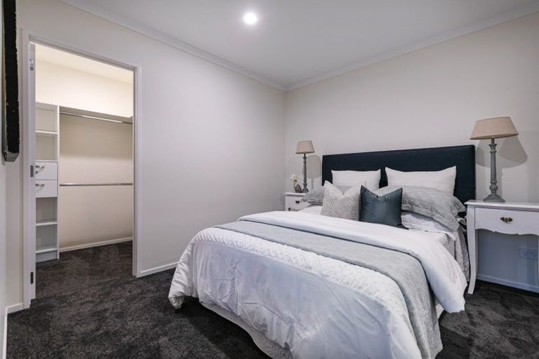 Photo of property in 5 Franheim Crescent, Orewa, 0931