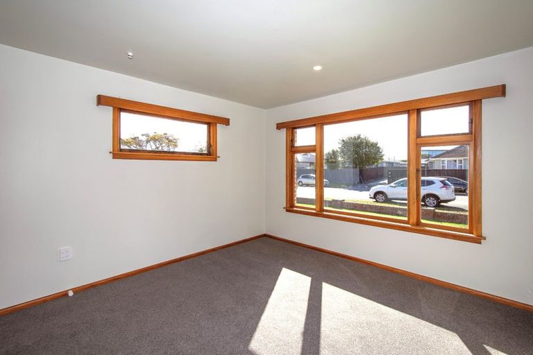 Photo of property in 106 Bickerton Street, Wainoni, Christchurch, 8061