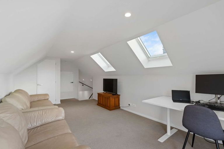 Photo of property in 22 Longcot Drive, Rolleston, 7615