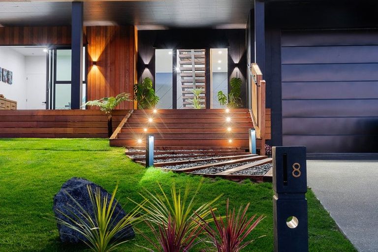 Photo of property in 8 Whio Place, Waikanae, 5036