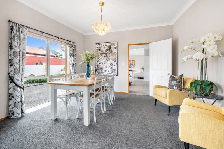 Photo of property in 1/16 Hattaway Avenue, Bucklands Beach, Auckland, 2012