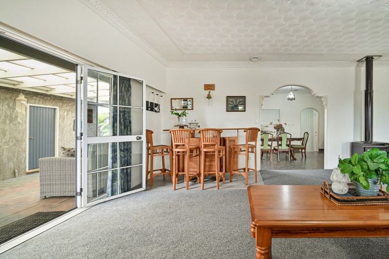 Photo of property in 910 Collinge Road, Mayfair, Hastings, 4122