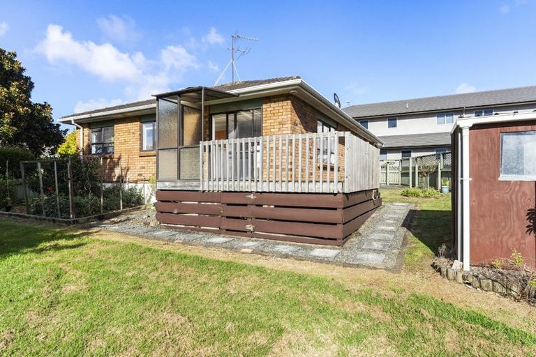 Photo of property in 6a Reidy Place, Pukekohe, 2120