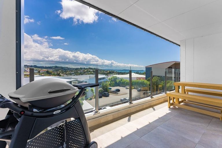 Photo of property in 317/17 Link Crescent, Stanmore Bay, Whangaparaoa, 0932