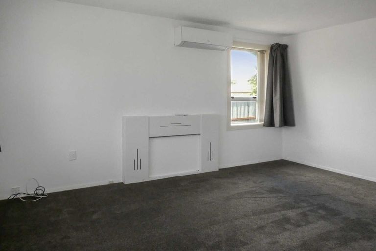 Photo of property in 203 Grahams Road, Burnside, Christchurch, 8053