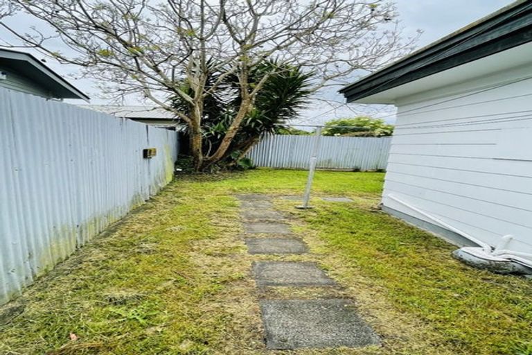 Photo of property in 2/1 Marr Road, Manurewa, Auckland, 2102