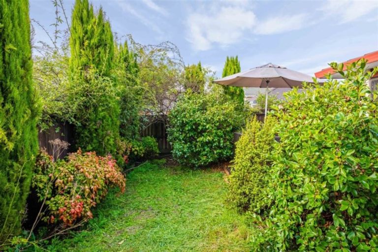 Photo of property in 41a/2 Titirangi Road, New Lynn, Auckland, 0600