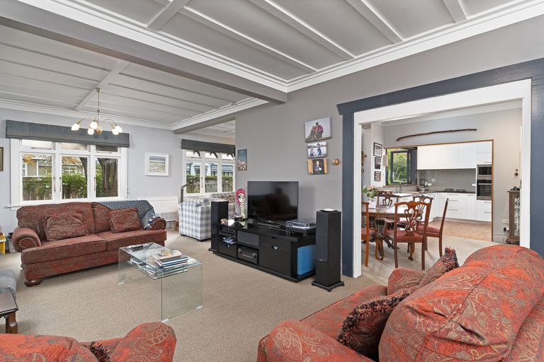 Photo of property in 120 Cole Street, Masterton, 5810