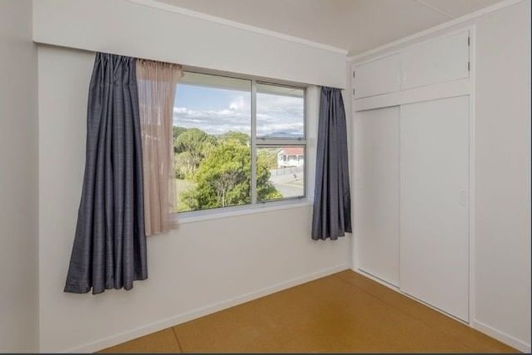 Photo of property in 56 Toi Street, Otaki Beach, Otaki, 5512