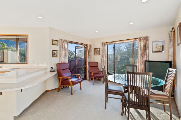 Photo of property in 3b Amdale Avenue, Broomfield, Christchurch, 8042