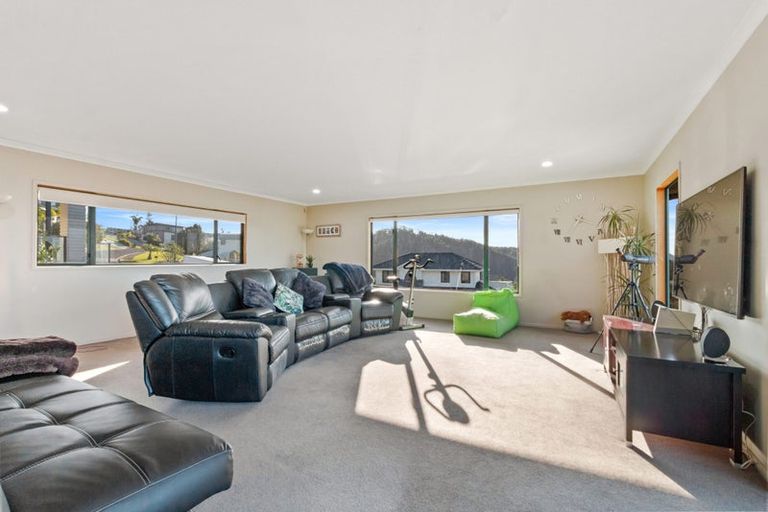 Photo of property in 111 Pacific View Drive, Whangamata, 3620