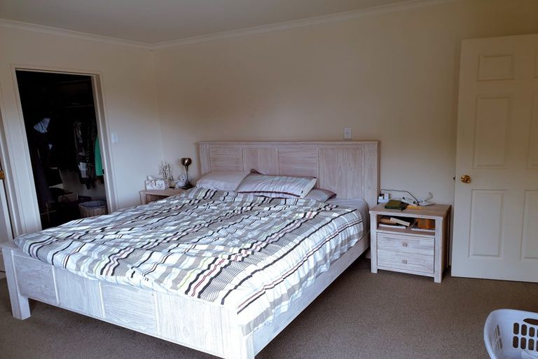 Photo of property in 31 Maghera Drive, East Tamaki Heights, Auckland, 2016