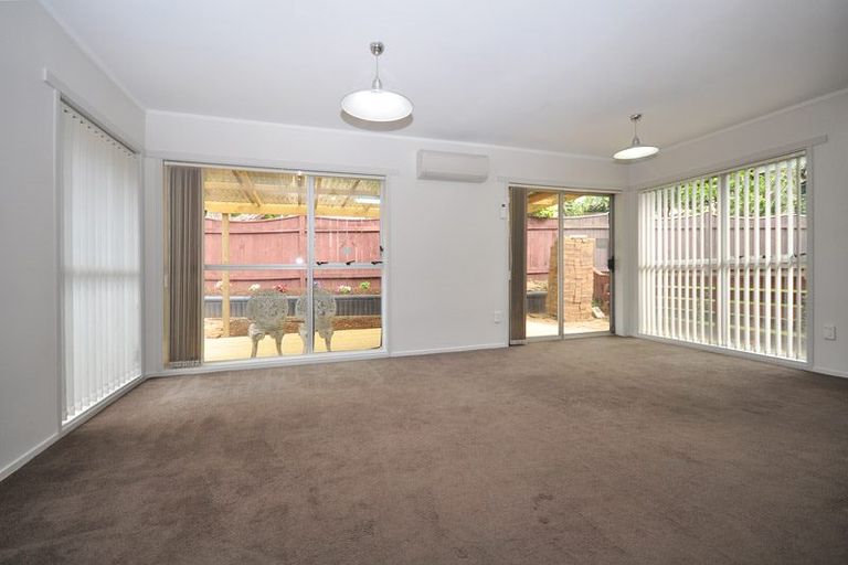 Photo of property in 3/51 Landscape Road, Papatoetoe, Auckland, 2025